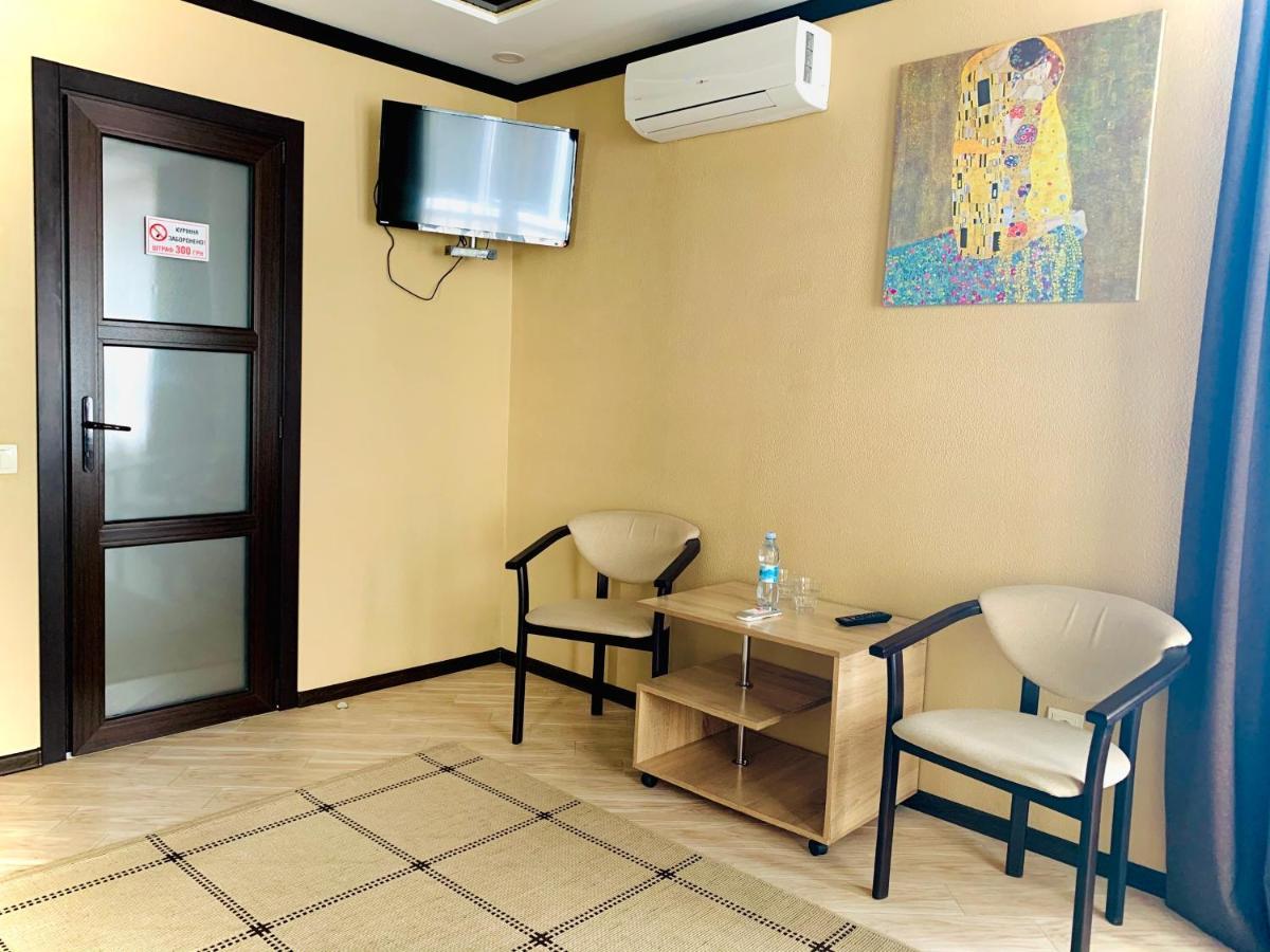 Hotel-Restaurant Complex Relax Żytomierz Zewnętrze zdjęcie